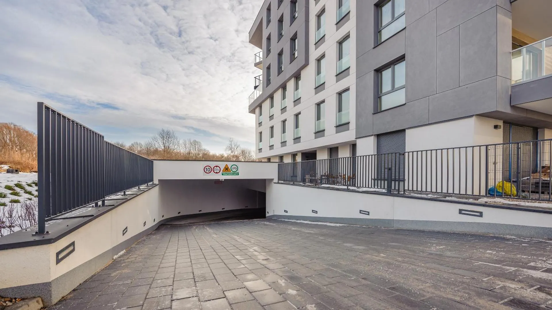 Apartment Apartamenty Sun & Snow Przystan Letnica Gdansk